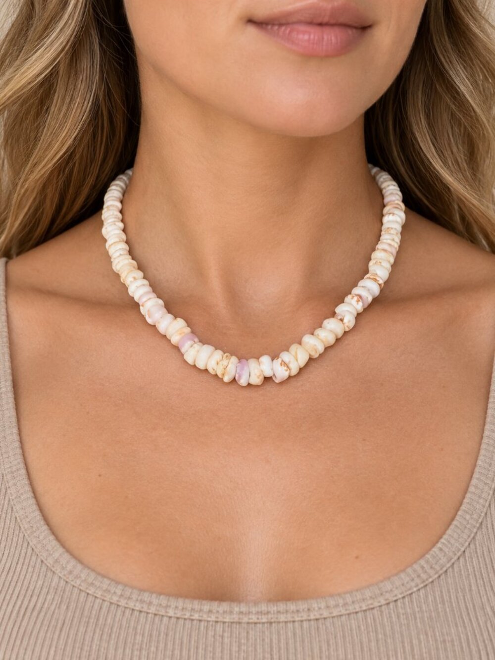 Vintage 15in‎ Puka Shell Choker Necklace Barrel Clasp Hawaiian Surfer